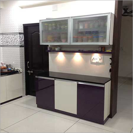 किचन और डाइनिंग