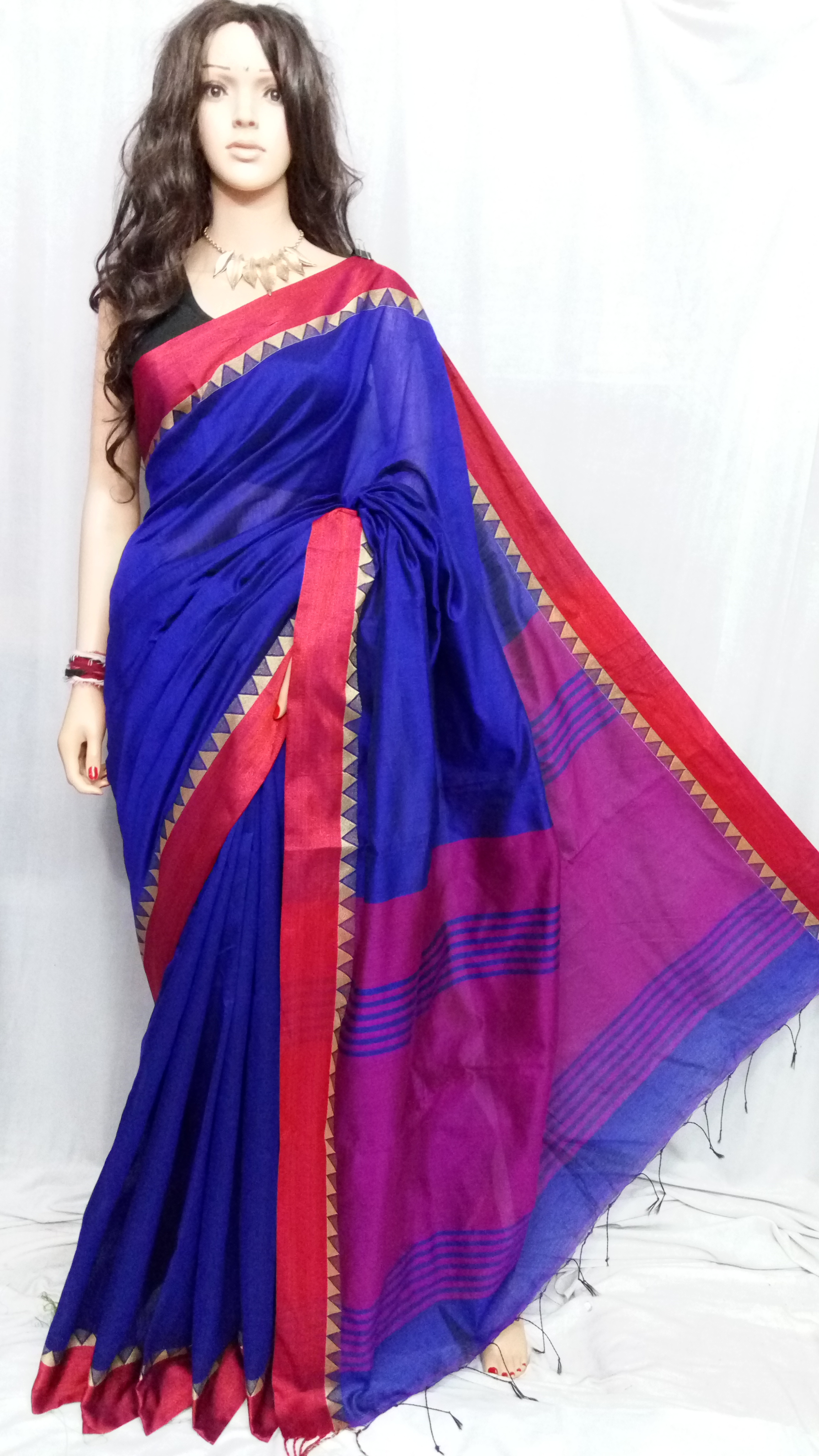 Black And Red Velvet Border Sarees