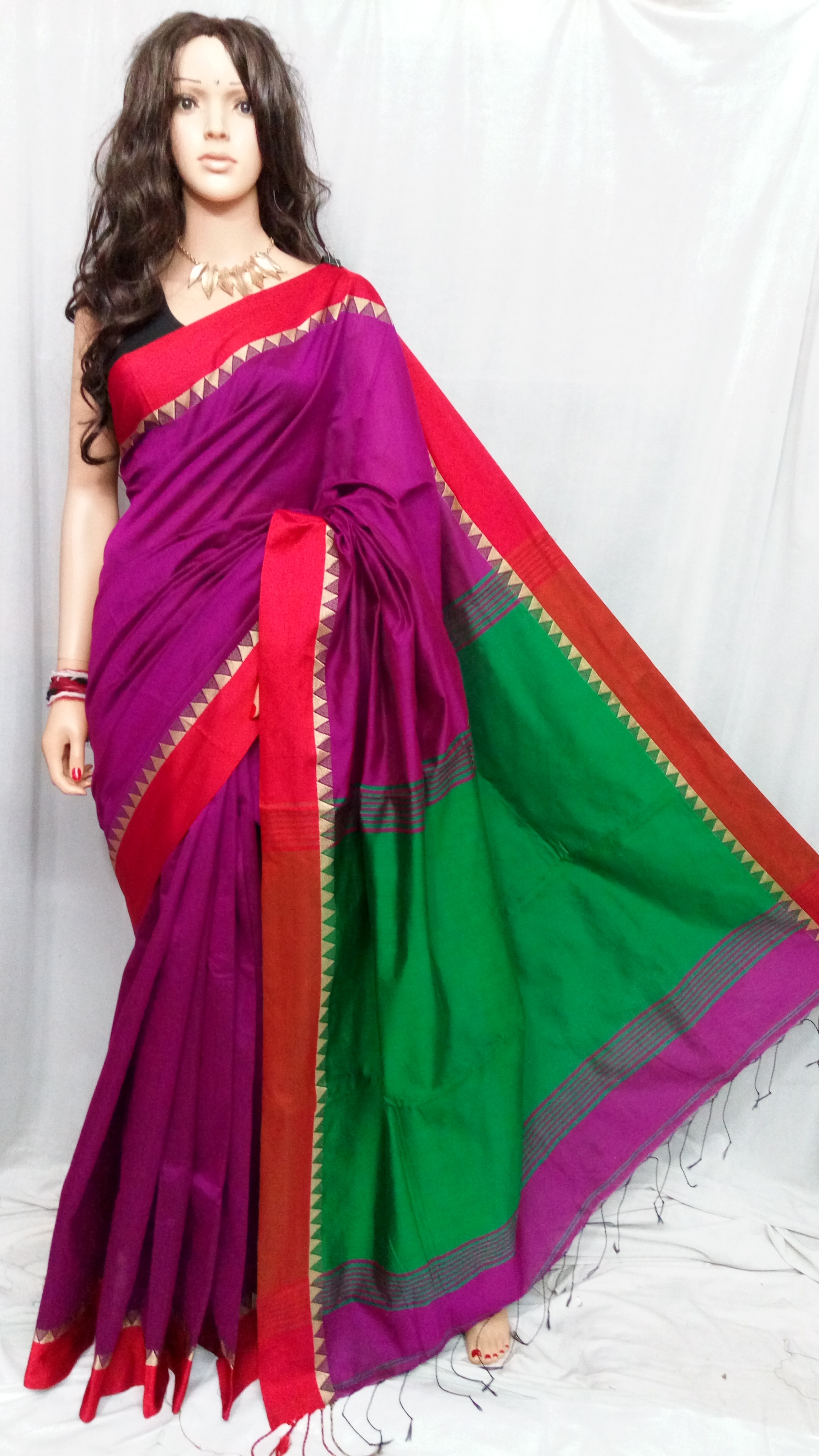 Black And Red Velvet Border Sarees