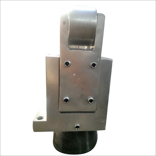 SS Guide Box - Stainless Steel Grade 304, Size 840mm | Polished Surface, Corrosion Resistant, Heavy-Duty for TMT Rolling Mills