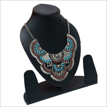 Ladies Fancy Necklace