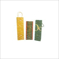 हल्के वजन के बक्से