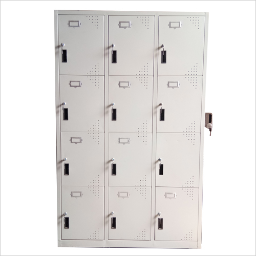 पिजन होल अलमारी