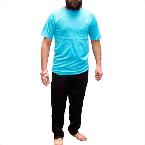 स्पोर्ट टी शर्ट