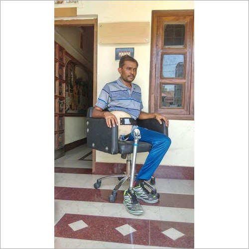 हिप डिसआर्टिकुलेशन प्रोस्थेसिस