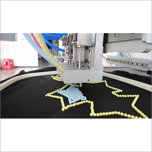 कंप्यूटराइज्ड पर्ल फिक्सिंग मशीन