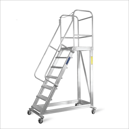 एल्युमिनियम रोलिंग सीढ़ी
