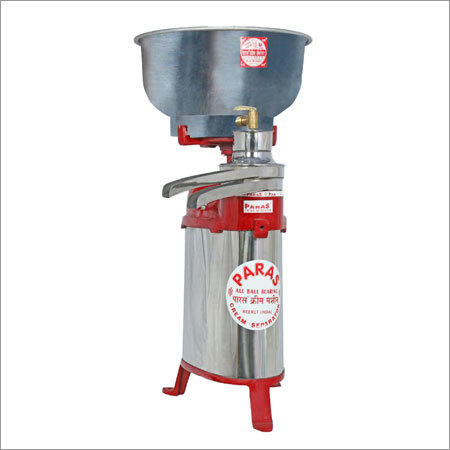 Cream Separator - 10 Liters Capacity, Stainless Steel Construction | Efficient 1 Hp Motor, 220v Voltage, 1450 Rpm Speed