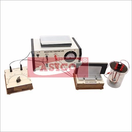 सॉलिड्स और लिक्विड के लिए डाइलेक्ट्रिक कॉन्स्टेंट