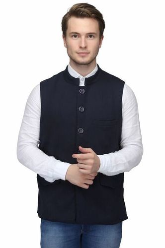 पुरुषों का बिना आस्तीन वाला जैकेट