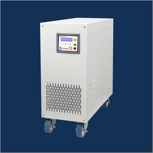 ऑनलाइन यूपीएस (तीन फेज़ इन, एक फेज़ आउट)