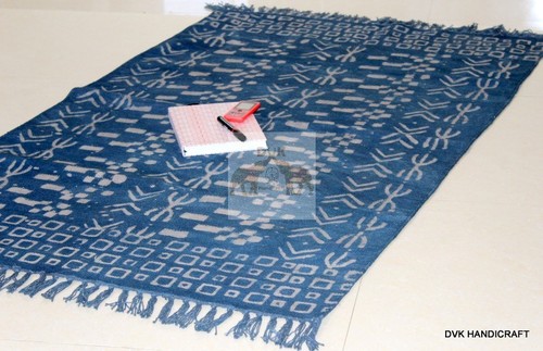 इंडिगो ब्लॉक प्रिंट रग्स