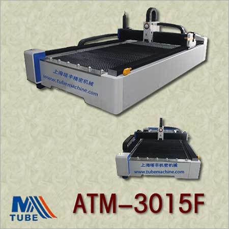 लेजर कटर मशीन