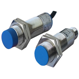 Photo Sensor - Voltage: 12/24/130/230 Vac/dc Watt, 12-month Warranty | Hassle-free Operation, Quick High-speed Sensing, Energy Efficient