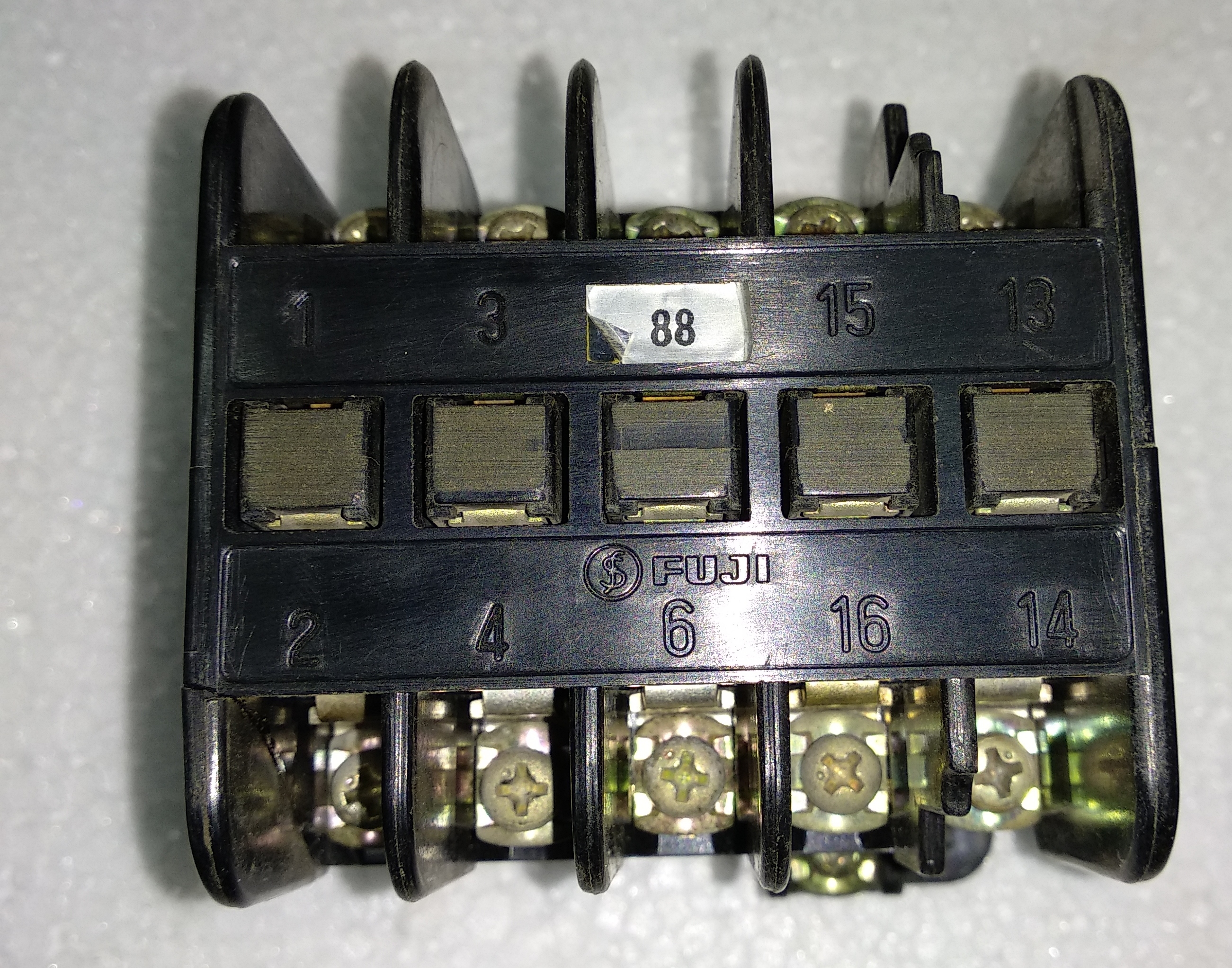Fuji Contactor