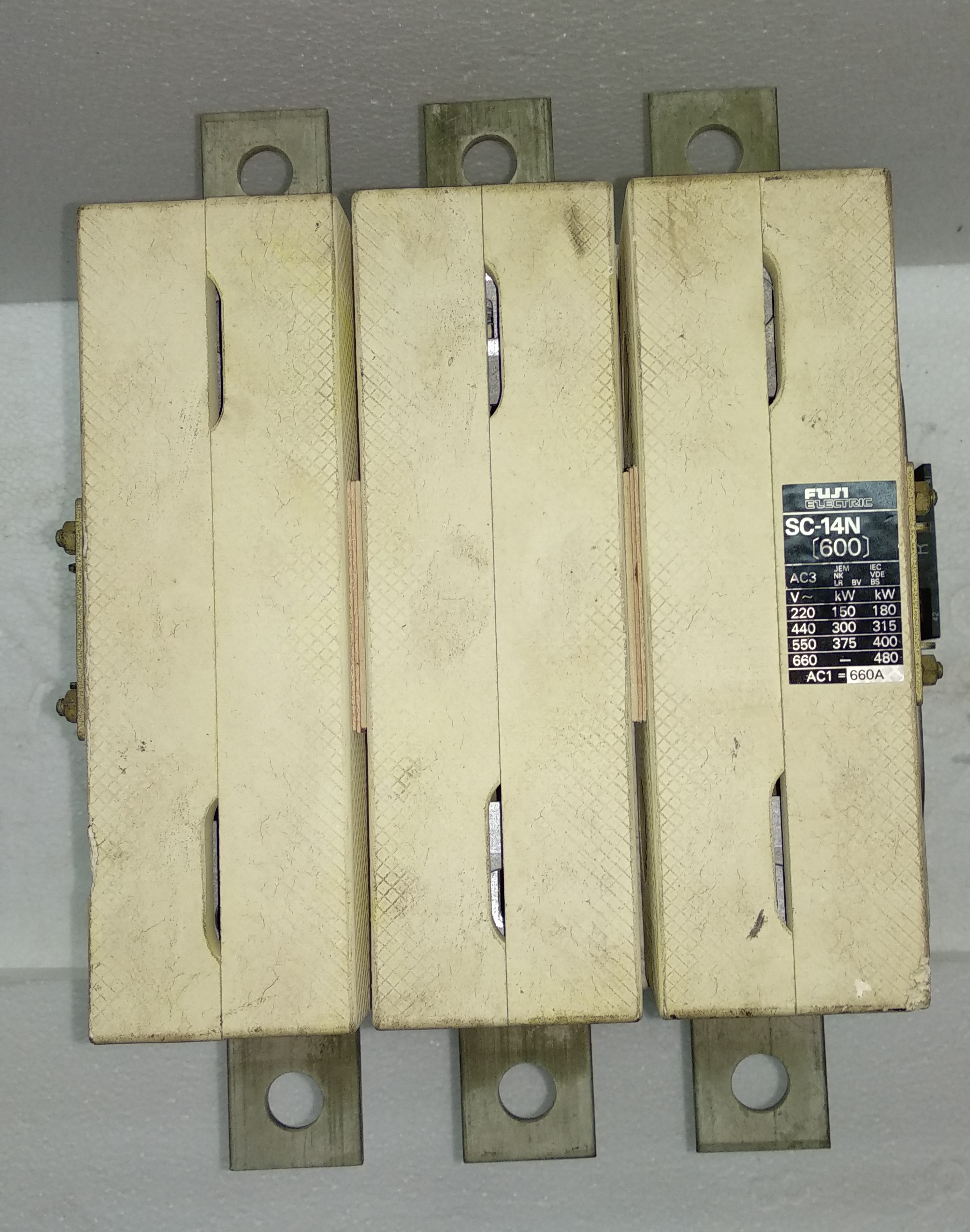 Fuji Contactor