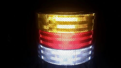 सुरक्षा परावर्तक टेप