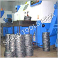 श्रेडर और ब्लेड मशीन