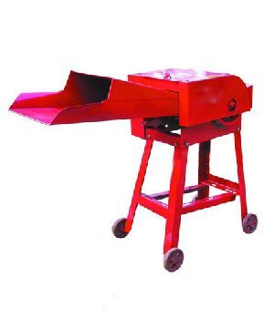 Chaff Cutter - Metal Design, 100 Kg Capacity , Multi-Color Finish , 10000 Pieces/Hour Output , Electric Start System , 1 Year Warranty