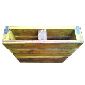 Wooden Pallets with Strips 
