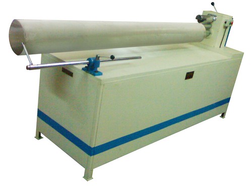 घुमावदार स्क्रीन कटिंग मशीन