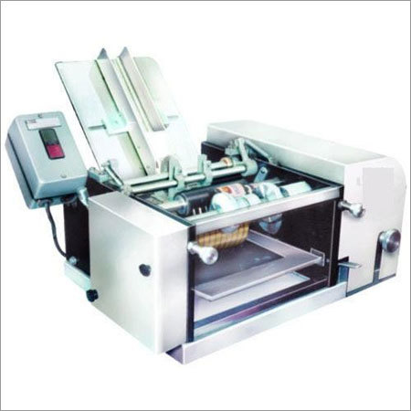 Semi Automatic Labeling Machine