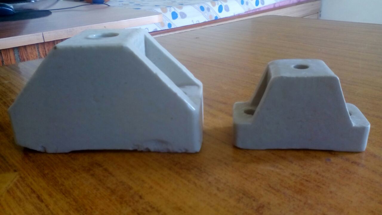 Porcelain Busbar Support