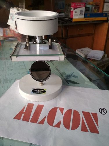 Dissecting Microscope Bull Eye Application: In Labs