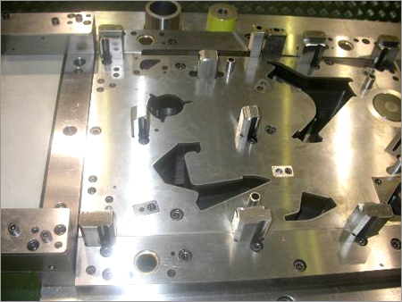 टूल्स और डाईज़ घटक