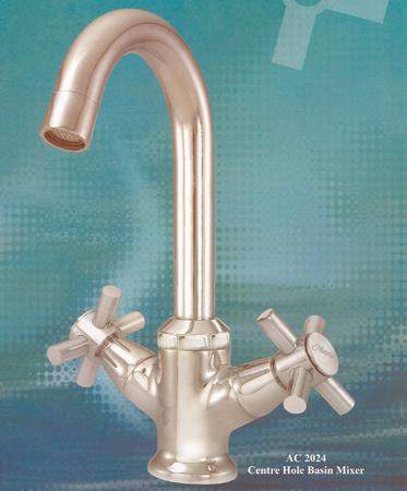 सेंटर होल बेसिन मिक्सर