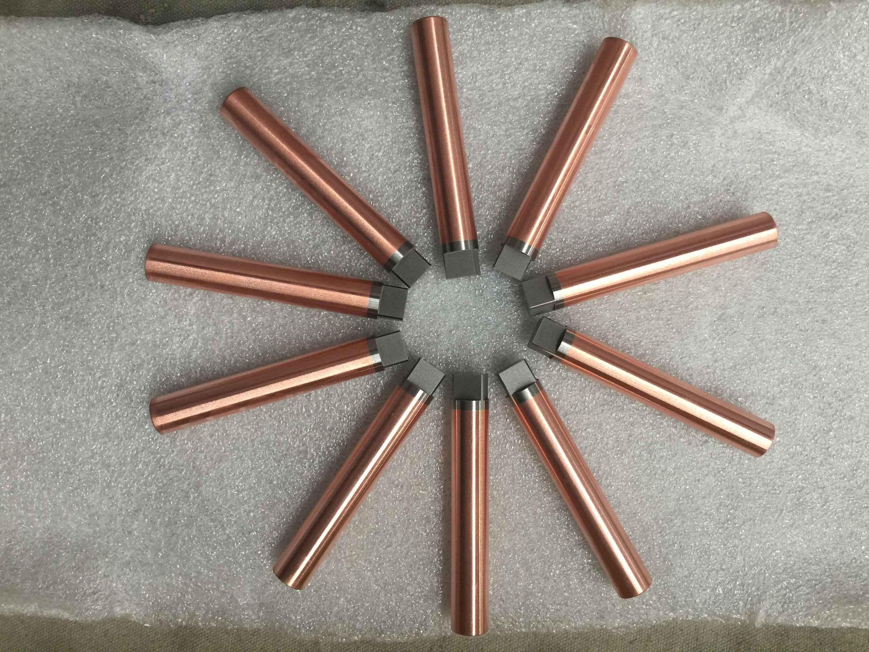 Refractory Metal Faced Electrodes Dimensions: 0-50*0-50*0-50 Millimeter (Mm)