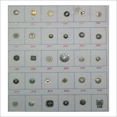 Button Metal Work Metal Buttons at Best Price in Delhi, Delhi | Royal India Enterprise