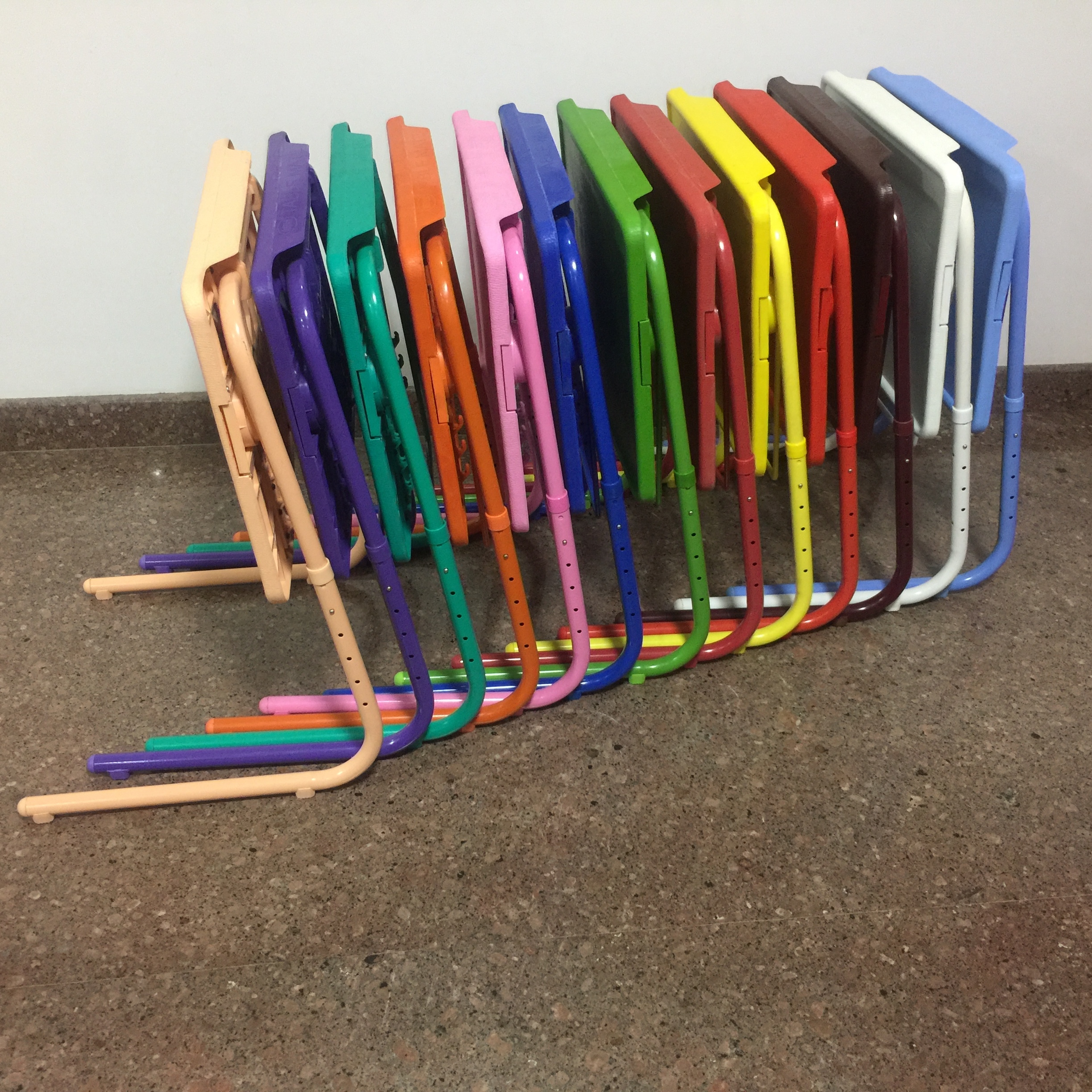 Colorful Table Mate