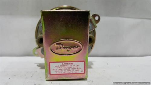 Dwyer 1910-1 Compact Low Differential Pressure Switch, Range 0.40-1.6" W.C.