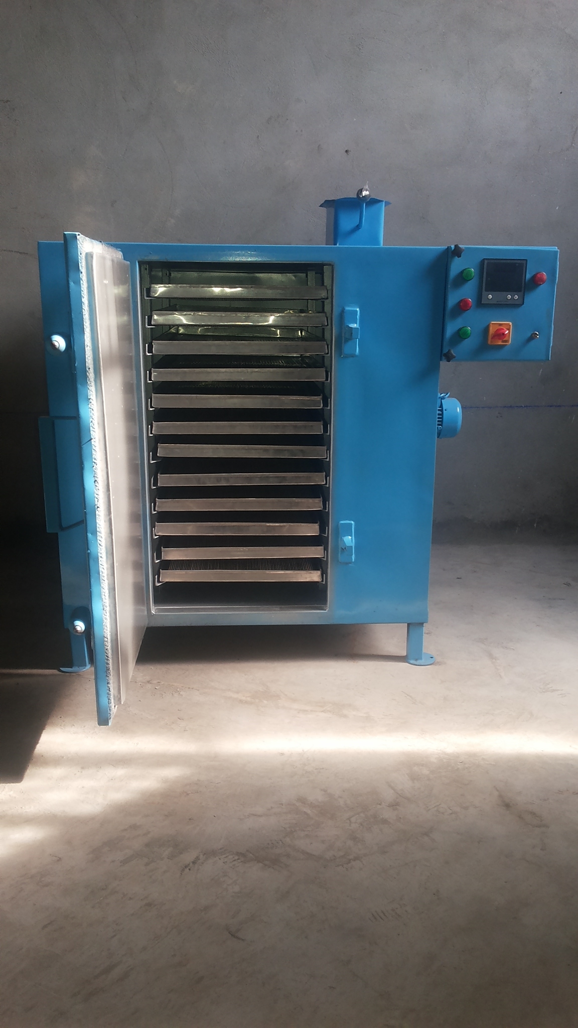 Food Dehydrators - Automation Grade: Semi Automatic