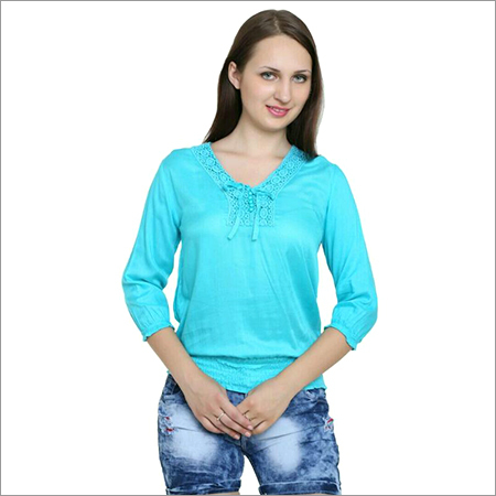 डिज़ाइनर टॉप