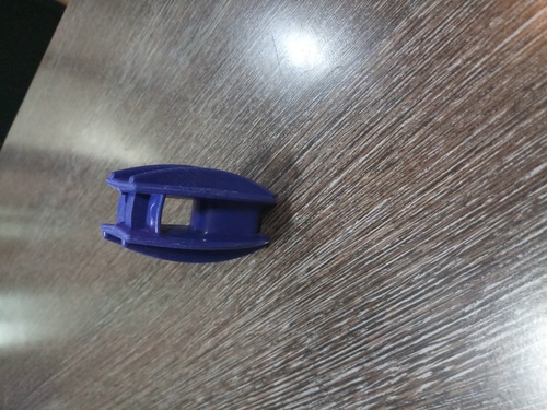 कॉर्नर इंसुलेटर