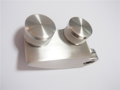 स्विंग डोर पिवट हिंग्स