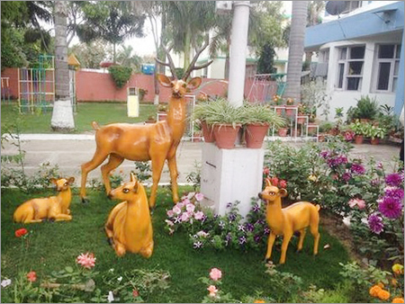 FRP हिरण प्रतिमा