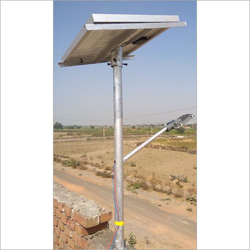 सौर स्ट्रीट लाइट