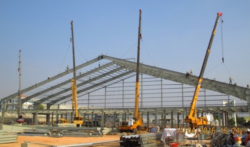 Steel Peb Structure Errection
