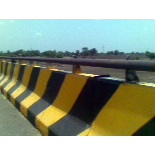 ओवर ब्रिज हैंडरेल