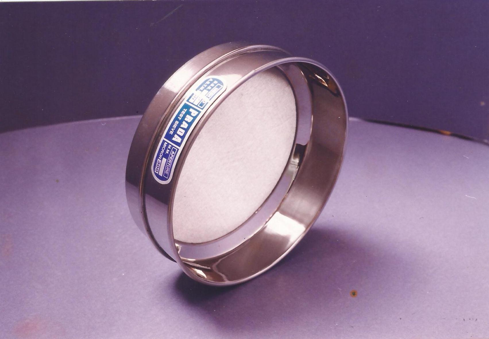 Stainless Steel Test Sieves - 4, 8, 12 Inches | Jointless Frame, 18/8 Stainless Steel Mesh, Varied Aperture Sizes, Astm And B.s.s Compliant