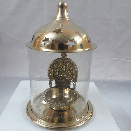 ब्रास पॉलिश ग्लास उडुपी सिंहासन