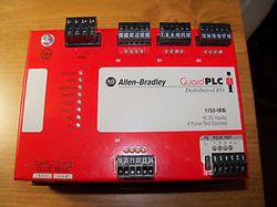 Allen Bradley Guard PLC Analog Combination Module 1753-IF8XOF4