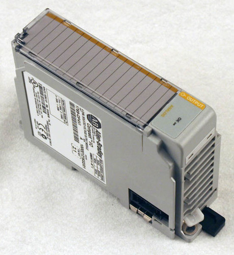 1769-Of4Vi 4 Channel Analog Voltage Isolated Output Module Processing Type: Standard