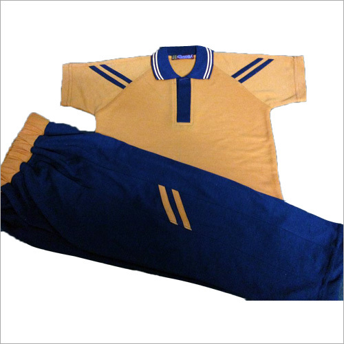 सादा खेल यूनिफॉर्म