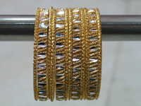 फैंसी मेटल चूड़ियाँ