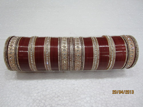 ब्राइडल सेमी ज़ेर्कन चूड़ा