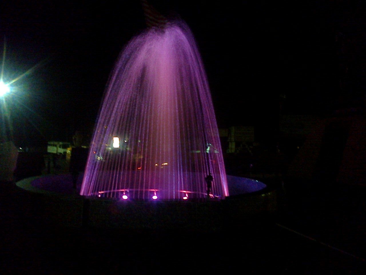Water Hand Shape Fountain - Finest Concrete Material, Elegant Design , Captivating Ambient Appeal